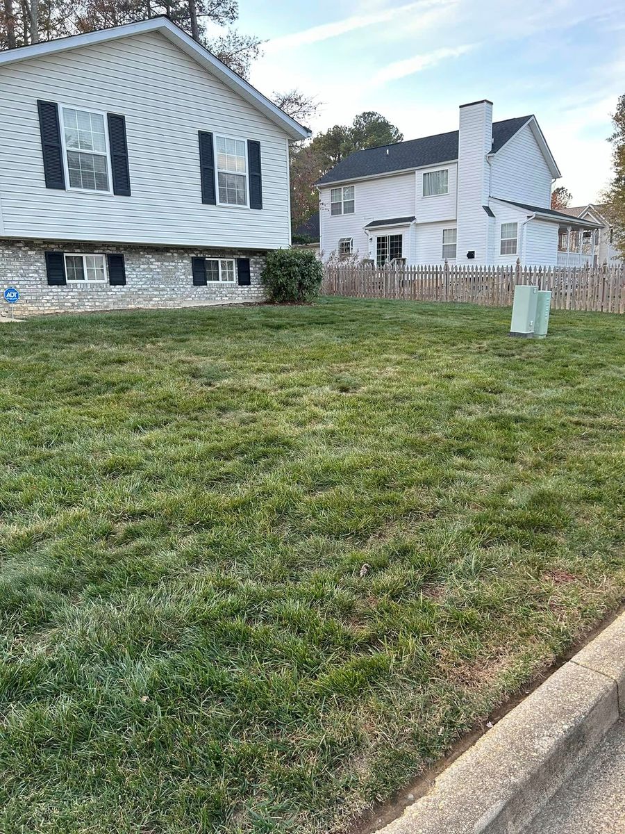 Lawn Maintenance for Morris Contracting in Leonardtown, MD