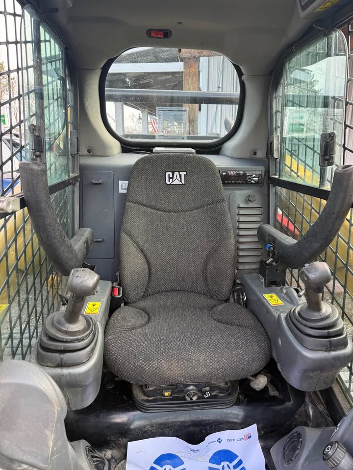 2018 Cat 257D Compact Track Loader for  in Northumberland, NH