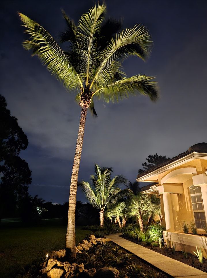 Landscape Lighting for Natural View Landscape, Inc.  in Loxahatchee, FL