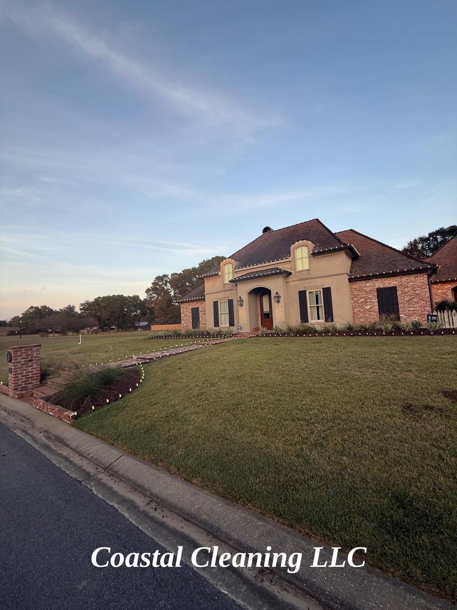 Gutter Cleaning for Coastal Cleaning LLC in Rayne, Louisiana