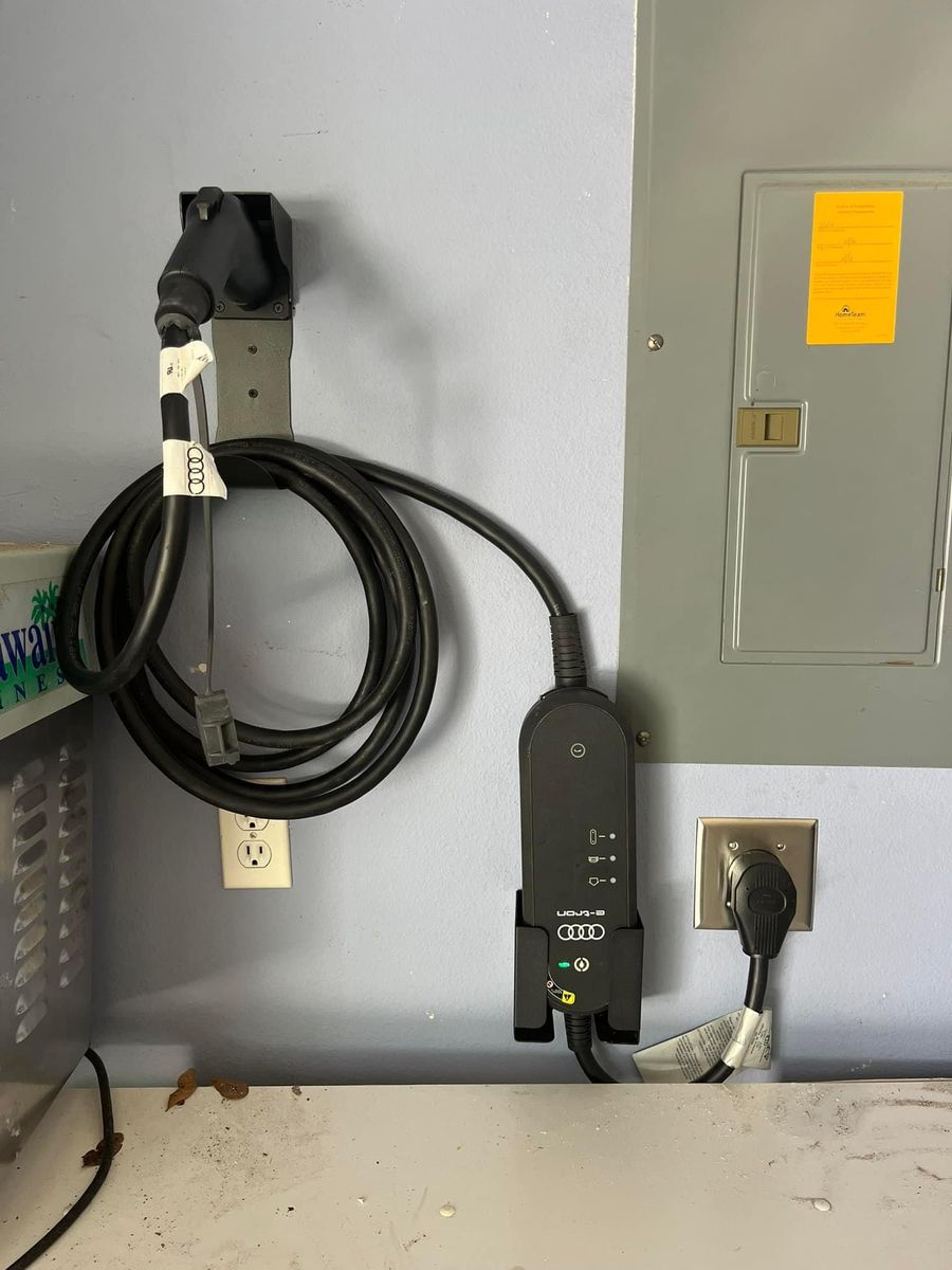 Electric Car Chargers for Manny’s 407 Eléctric Inc in St. Cloud, FL