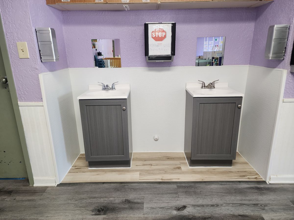 Flooring Installation for A&D Reliable Construction in Independence, MO