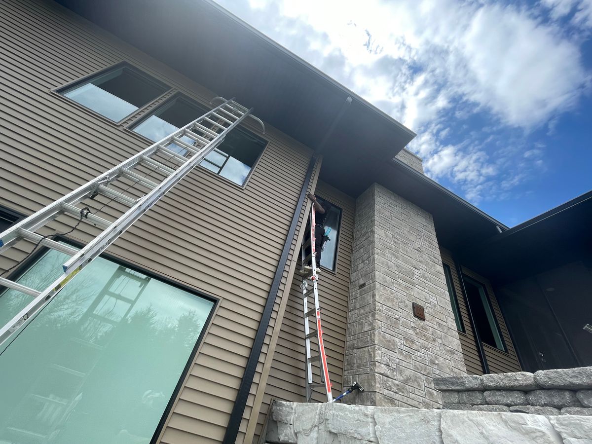 Commercial Window Cleaning for See2it Clean in St Louis, MO