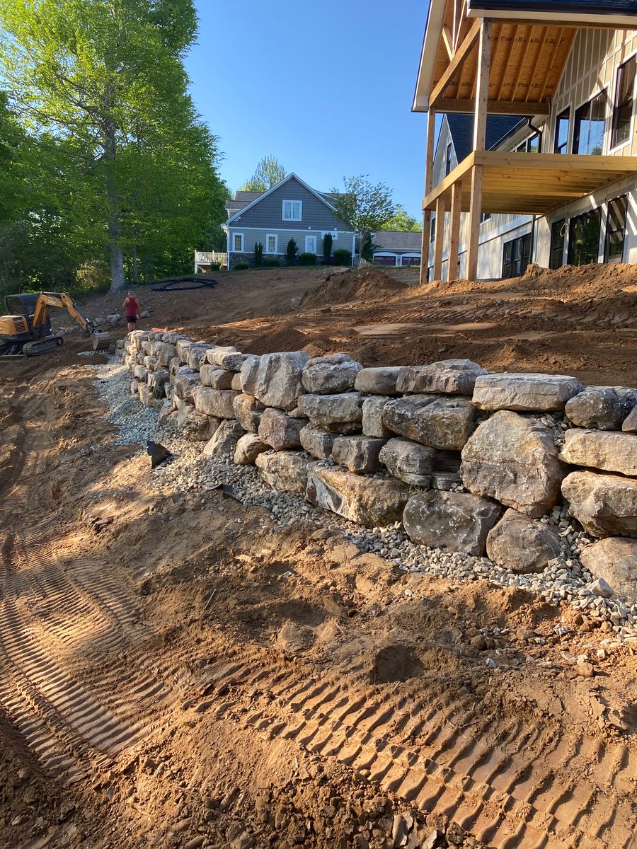 Boulder Walls for Lanier Excavating LLC in Bedford County, VA