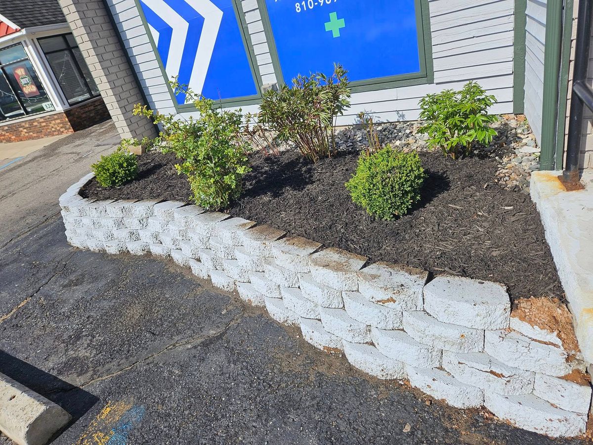 Mulch Installation for 360 Outdoor Services in Lapeer, MI