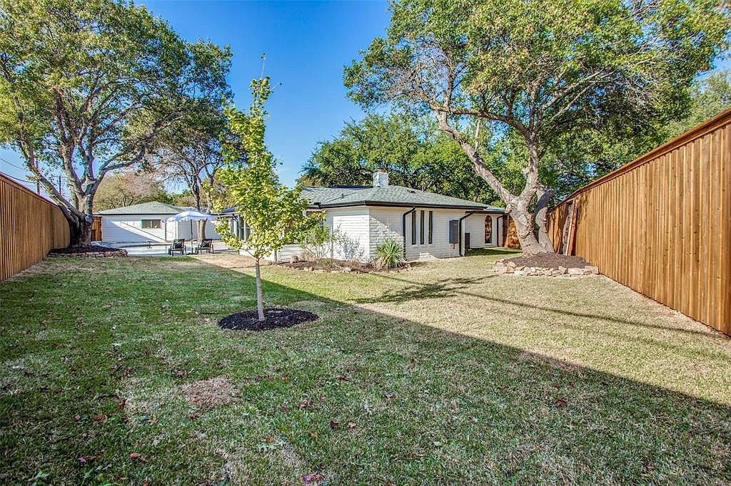 Fence Installation & Repair for Walker Custom Exteriors in Dallas, TX