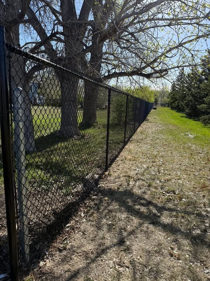 Commercial Fence for DS Industries in Gillette, WY