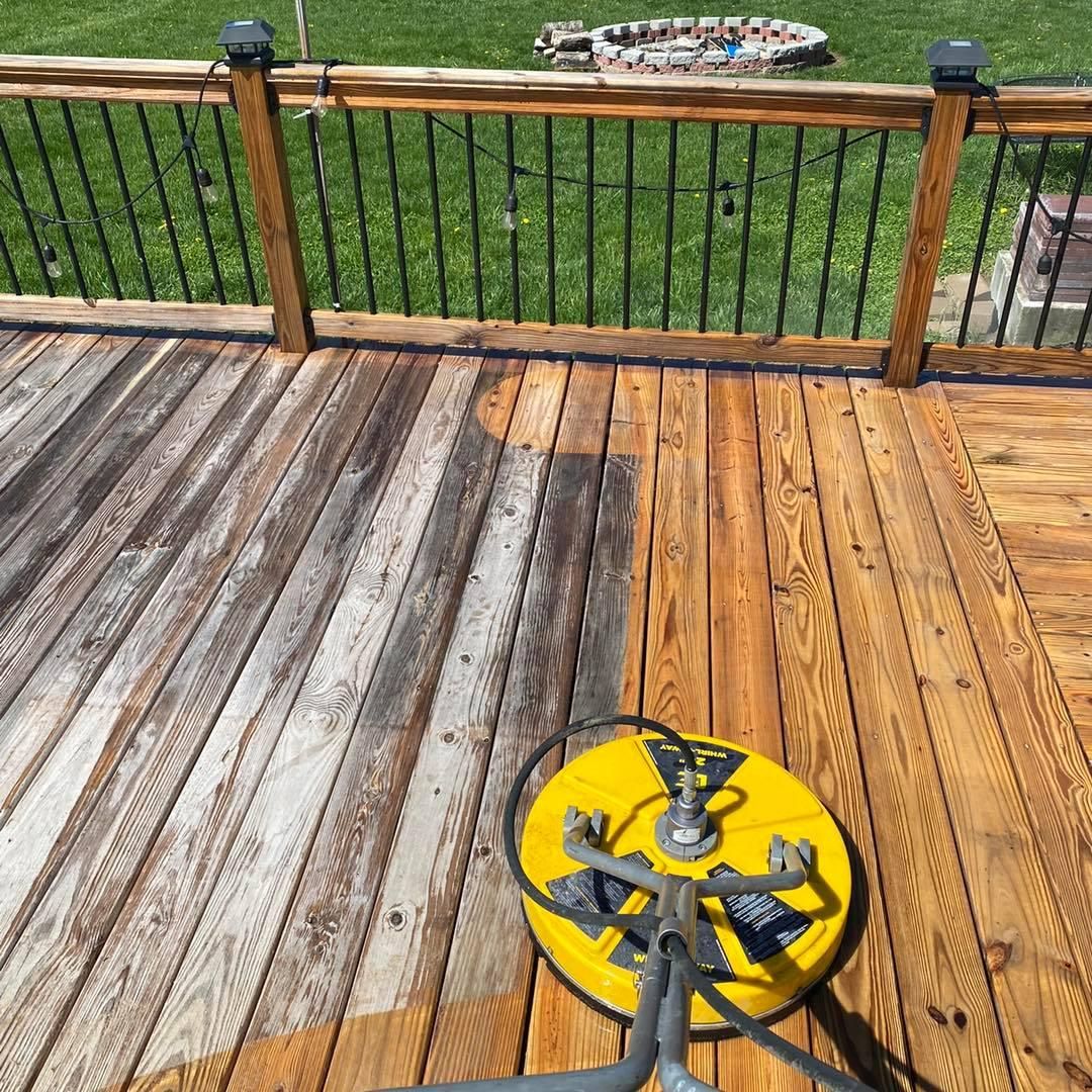 Deck & Patio Cleaning for Central KY Pressure Washing in Richmond, KY