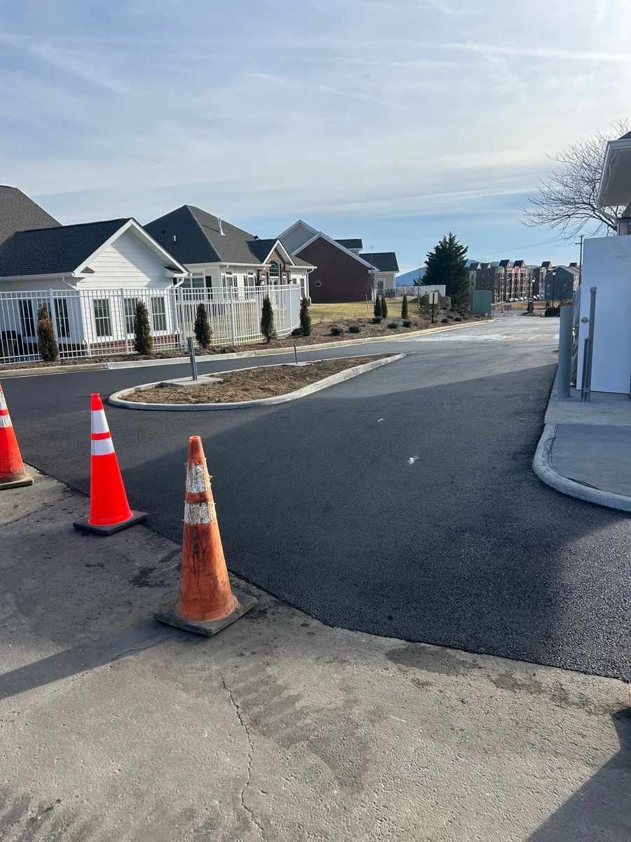 Asphalt Driveways for James R Carter Paving in Roanoke, VA