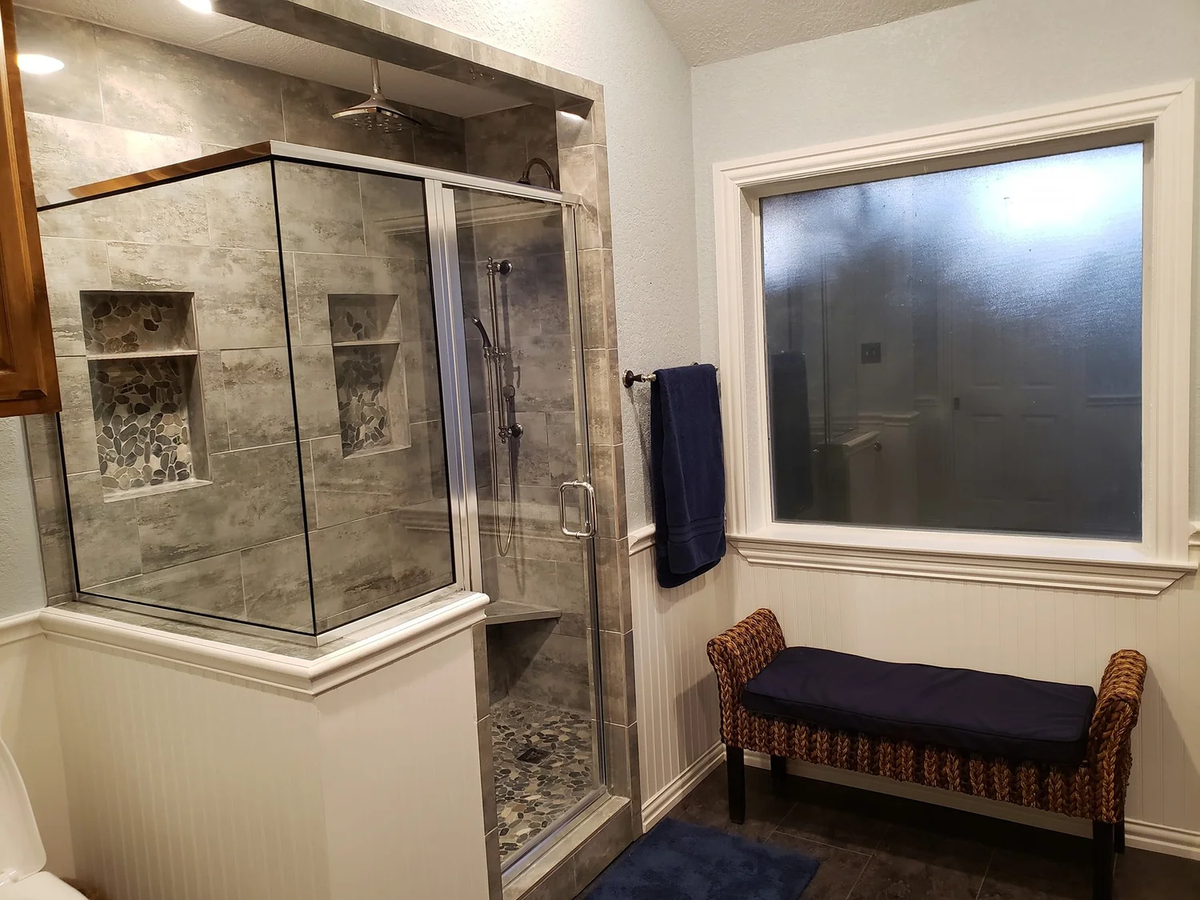 Bathroom Remodeling for Roger England Home Remodeling in Greenville, TX