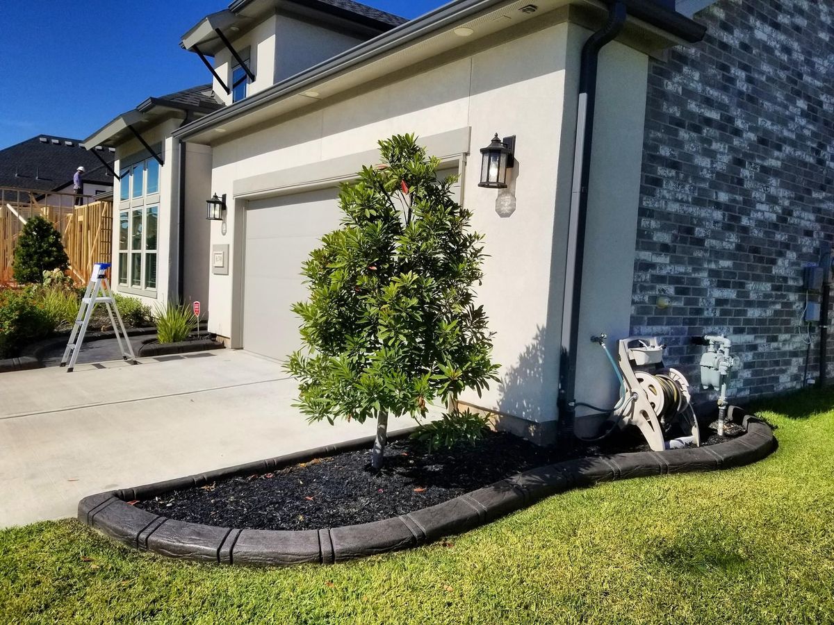 Landscaping for Texas Curb N Borders in Houston, TX
