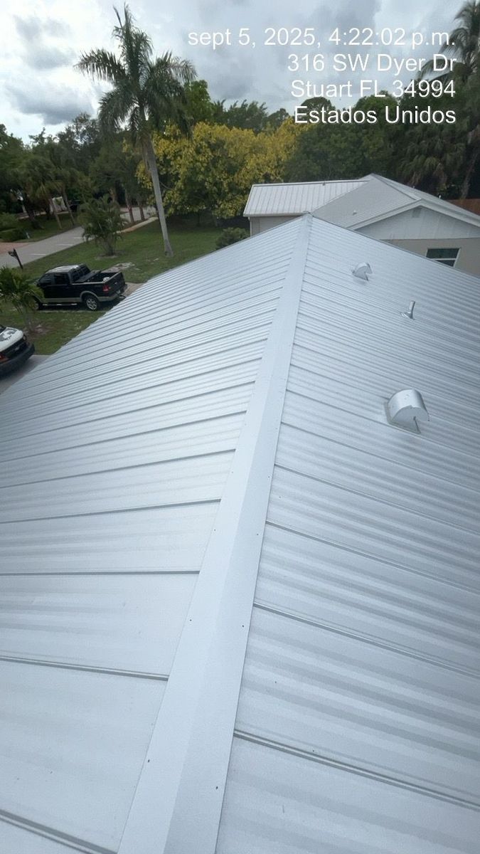 Roof Replacement for Ridgecap Roofing in Port St. Lucie, FL