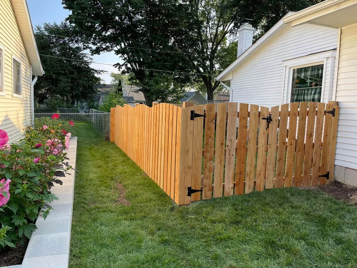 Residential Fence Installation for 5-Star Fencing in McHenry, IL