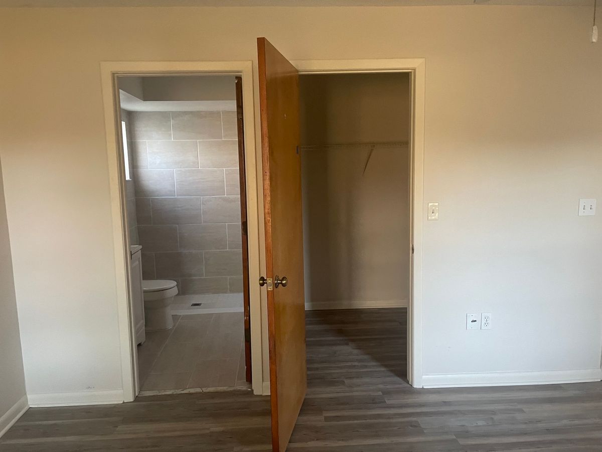 Bathroom Renovation for Spirit Enterprise Construction in Tampa Bay, FL