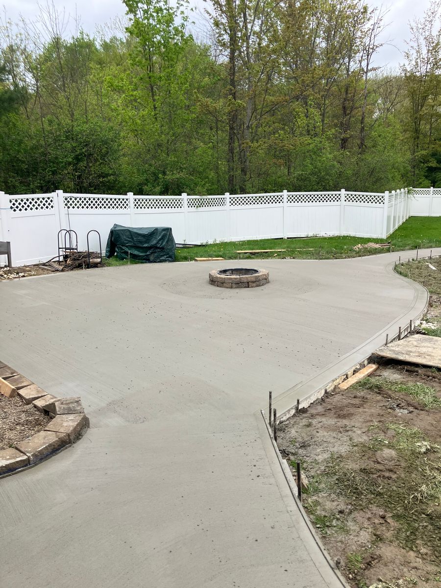 Patio Design & Installation for Lake Erie Companies in Grand River, OH