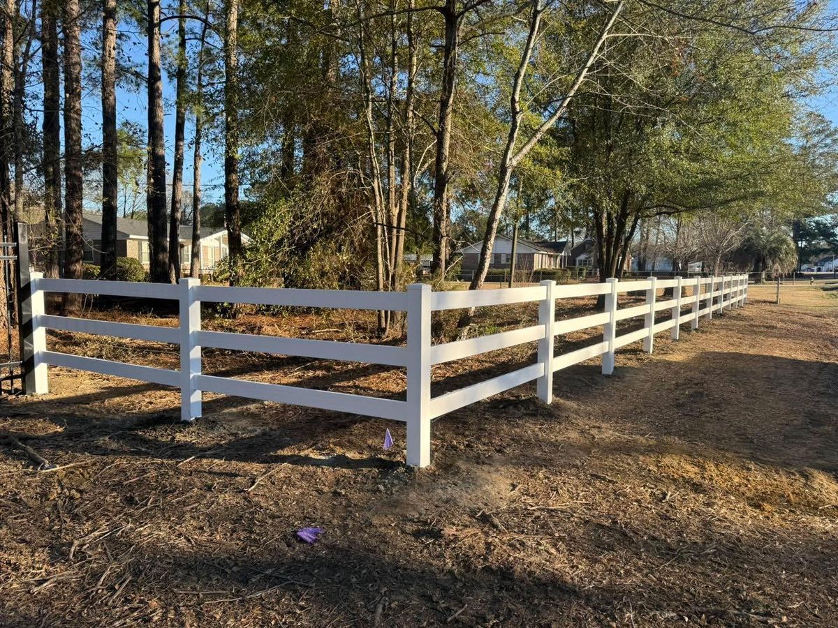 Wood Privacy for 4 In The Fire Fencing LLC in Darlington, SC