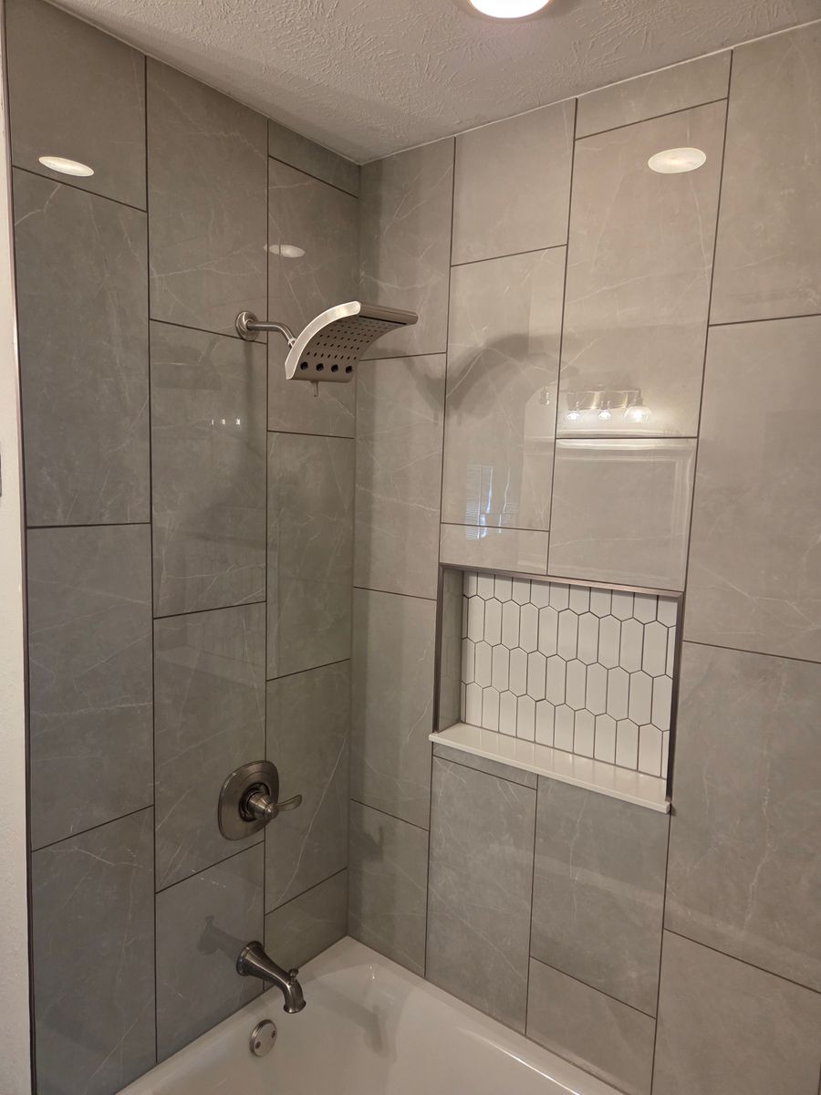Bathroom Remodel for D&J Custom Floors in Nederland, TX