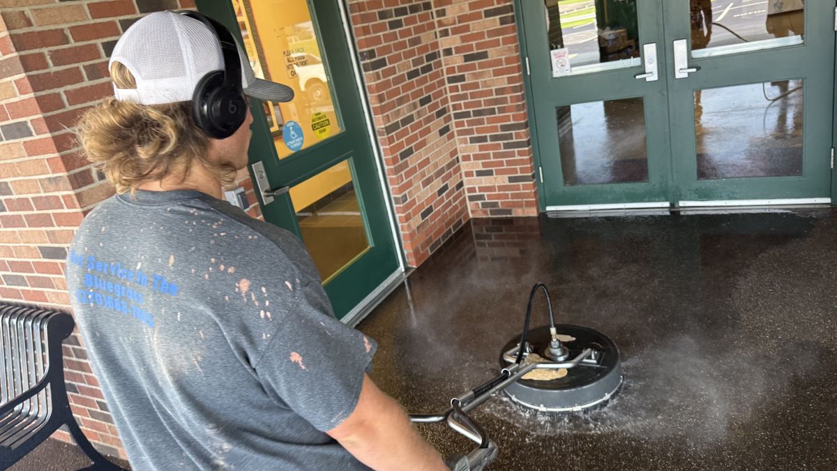 Pressure Washing for Bluegrass Brothers Exterior Services LLC in Elizabethtown, KY