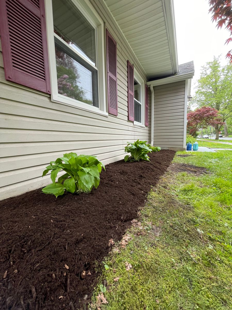 Planting & Garden Design for Ardisi Property Maintenance LLC in Poughkeepsie, NY 