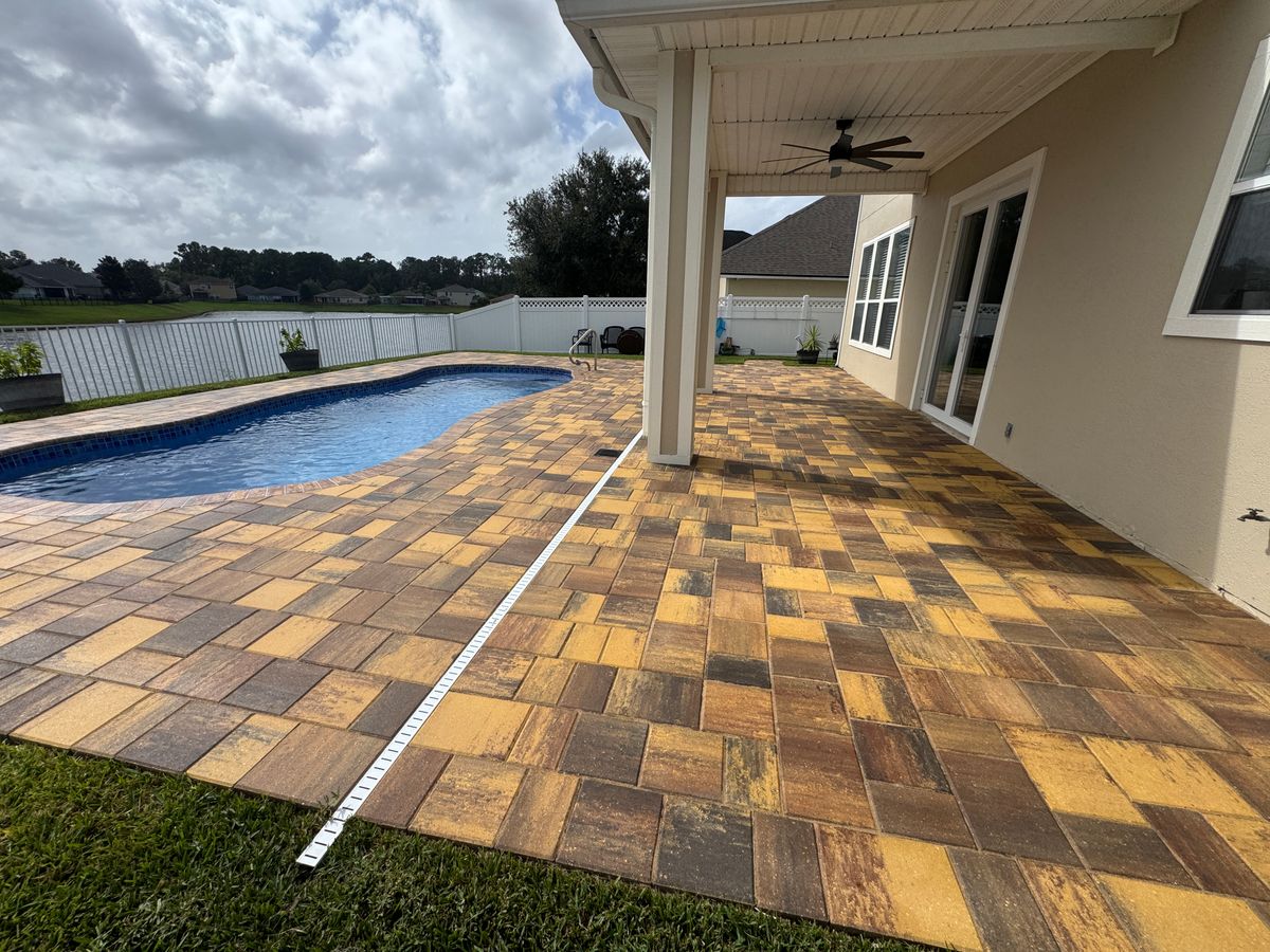 Driveway and Sidewalk Cleaning for Patriotic Pressure Washing & Paver Sealing in Green Cove Springs, FL