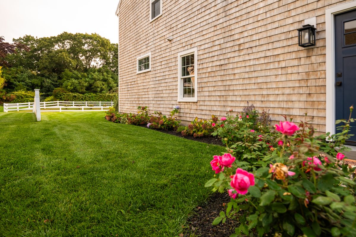 Plantings & Enhancements for Pungitore Landscapes, Irrigation & Fertilizer in Hingham, MA