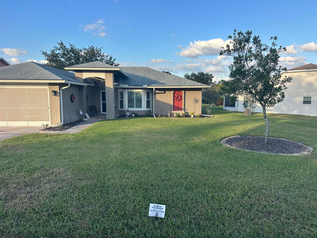 Lawn Spraying for Garrison Pest Control Inc in North Weeki Wachee, FL