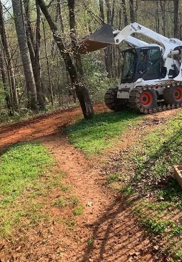 New Cut Driveways for T Crane Grading LLC in Clarkesville, GA