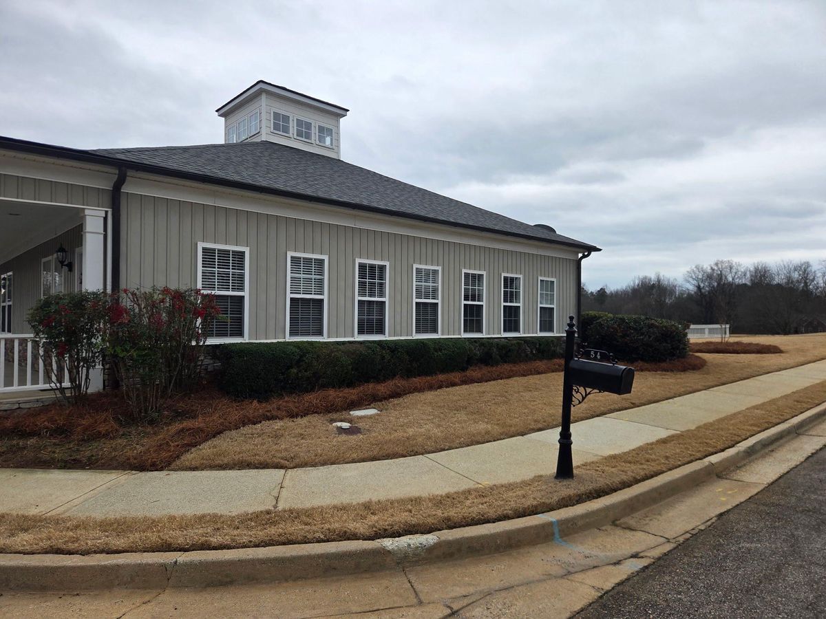 🏢 Commercial Lawn Maintenance for GA Lawn Care Pros in Jefferson, GA