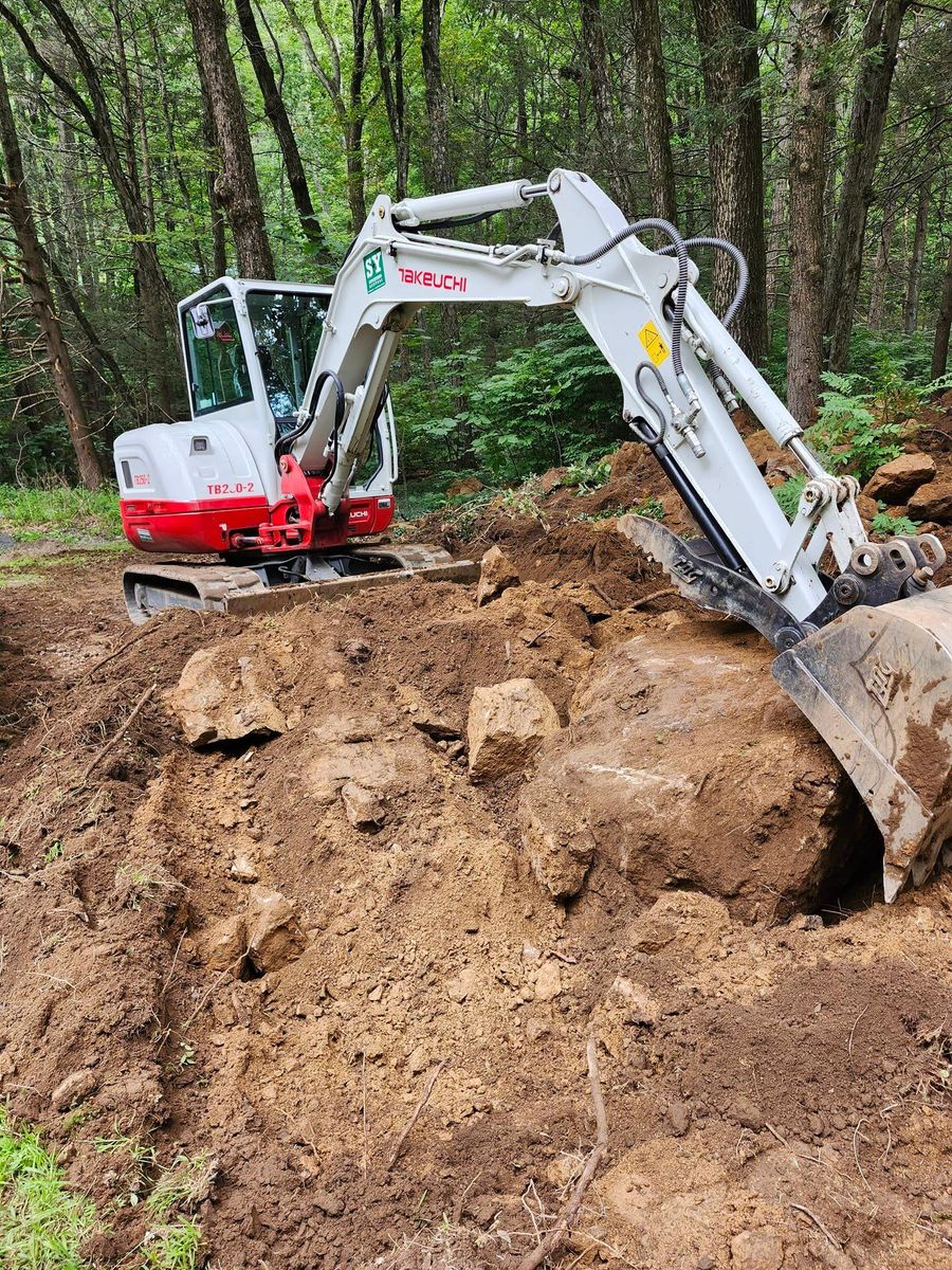 Landscape Installation for Landscape Innovations LLC in Torrington, CT