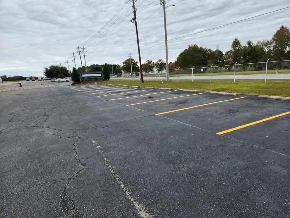 Paving for Southeast Sealing & Striping in Bladenboro, NC