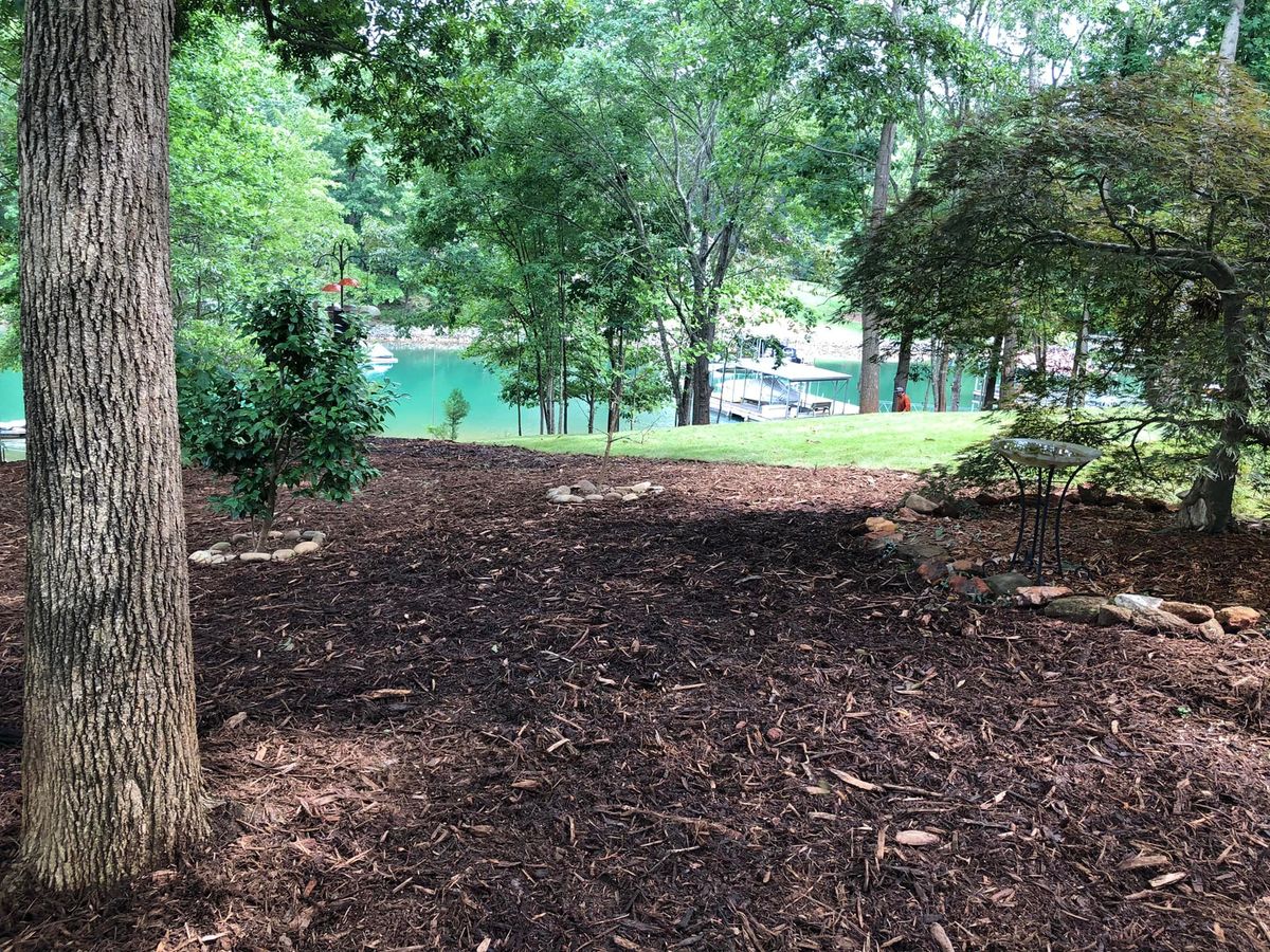 Mulch Installation for Mountain View Lawn Care and Detail in Seneca, SC
