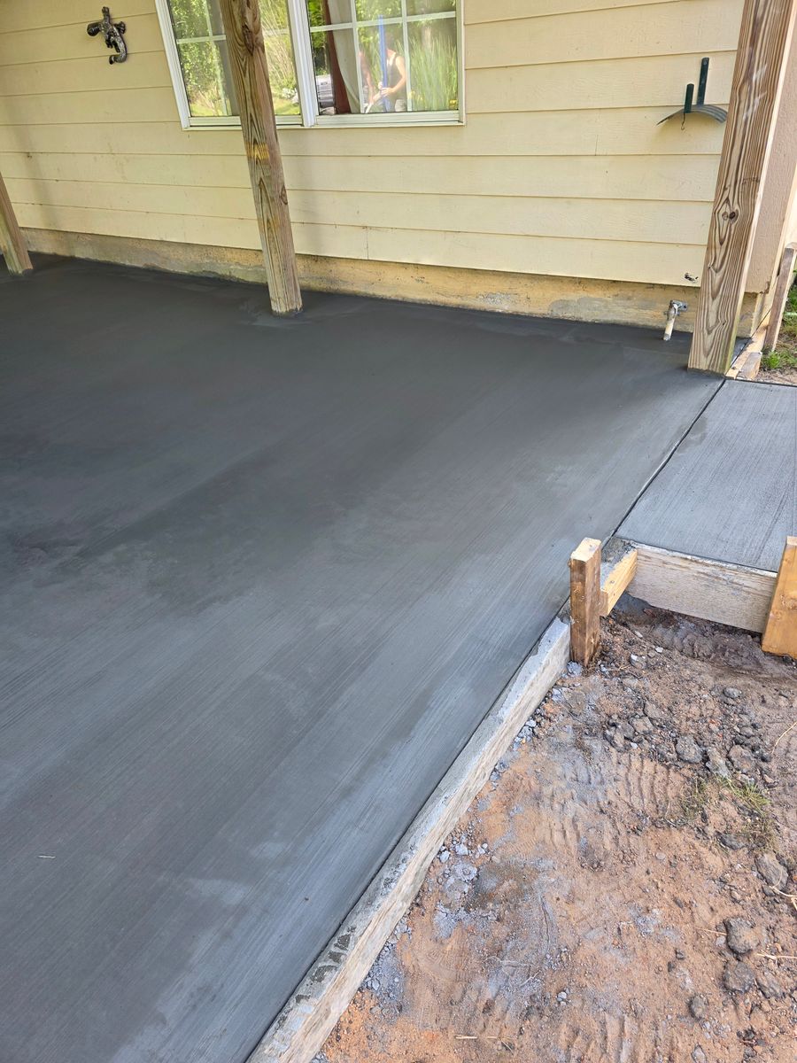 Concrete Slab Construction for Southern Boys Concrete LLC in   Hosford, FL