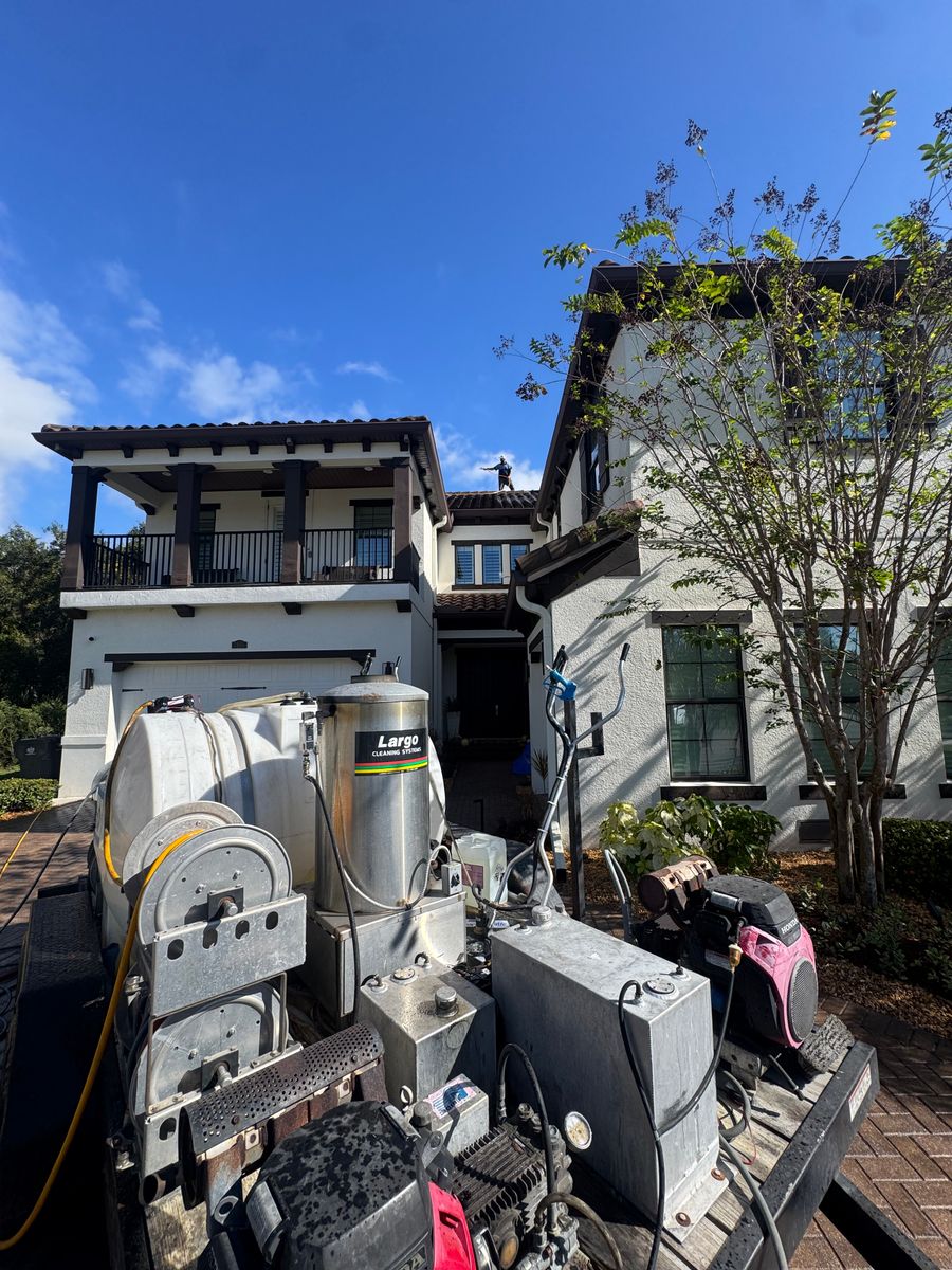 Exterior Cleaning for Barr None Wash Pro in Tampa, FL