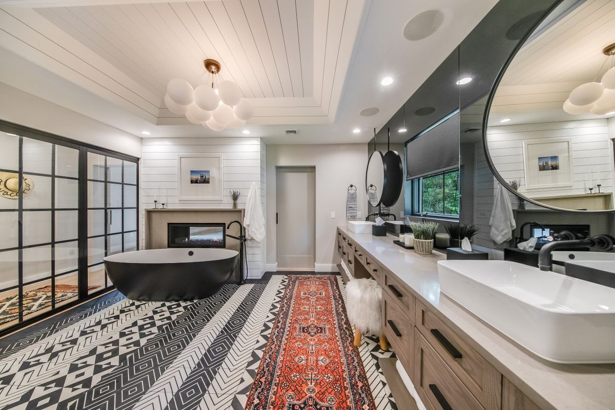 Home Renovations for RJT Custom Builders in Woodcliff Lake, NJ