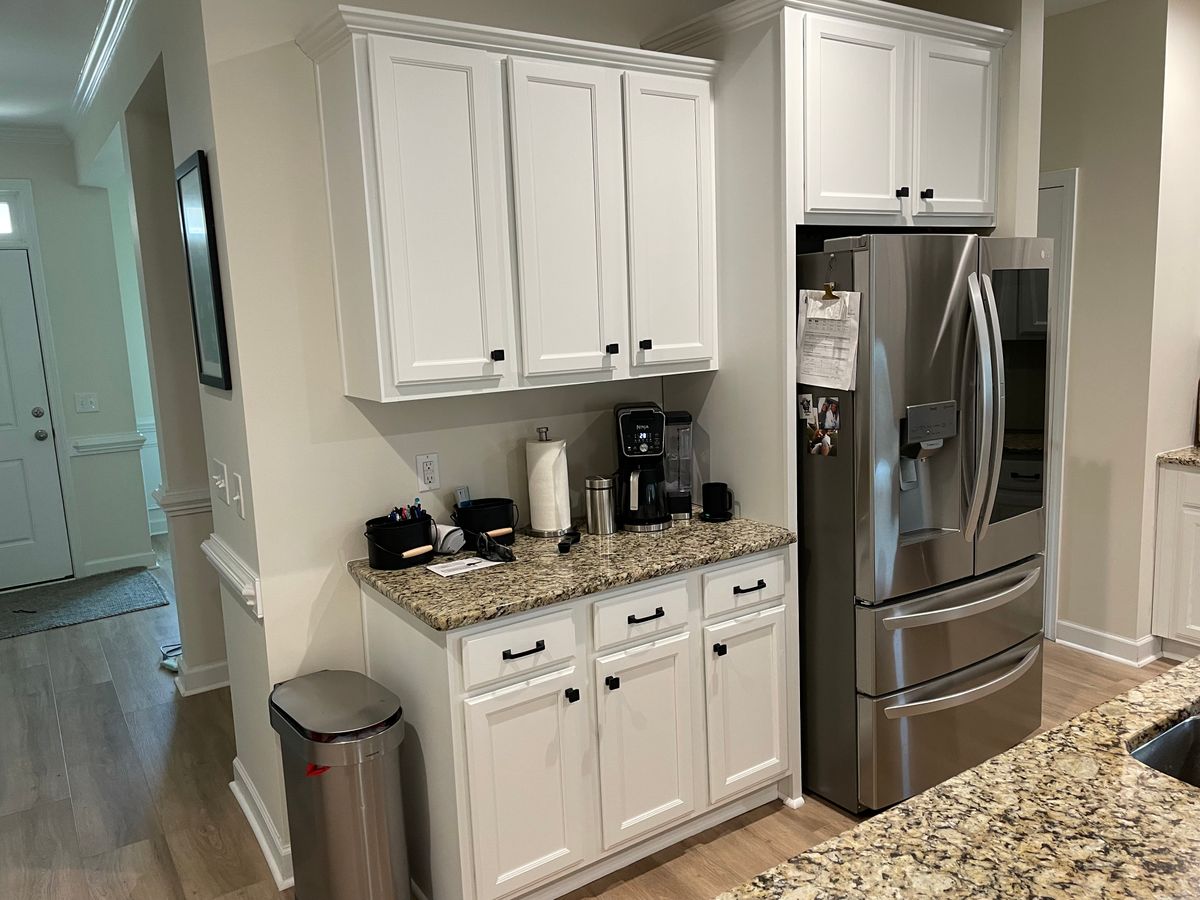 Cabinet Coatings for Brothers Coatings and Painting LLC in Holly Ridge, NC