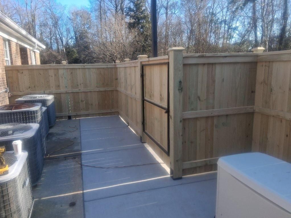 Fence Installation for JB Nealy Fence in Elgin, SC