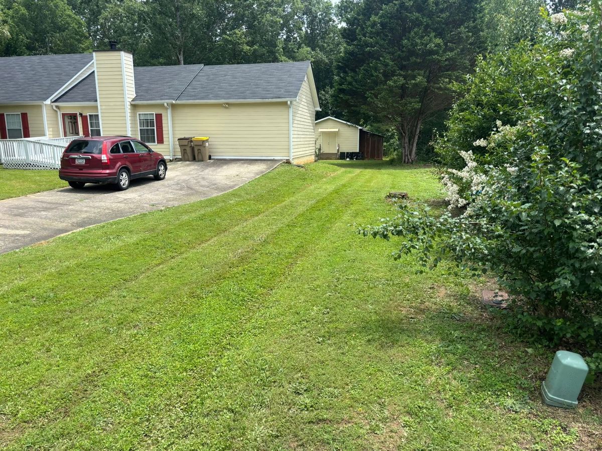 Mowing for Eady’s Lawn Care in Winder, GA
