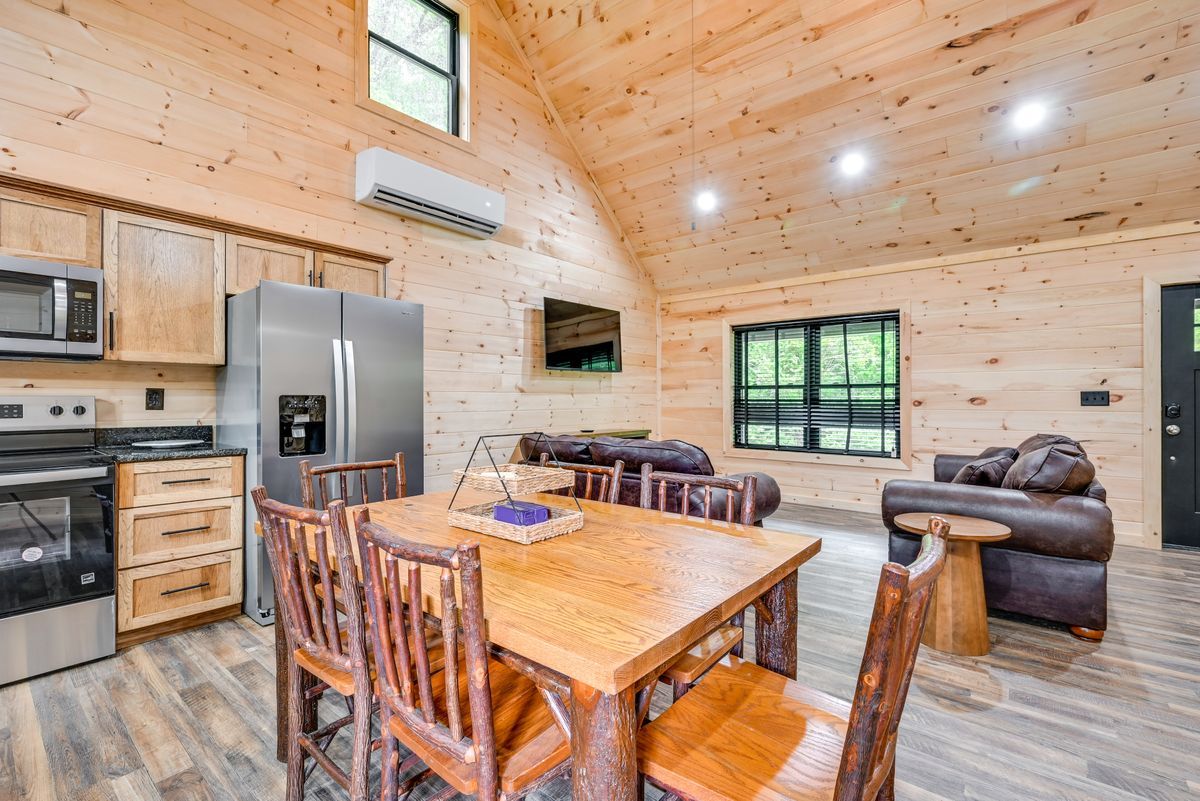 Custom Home Construction for Winchester Construction & Remodeling in Cave City, KY