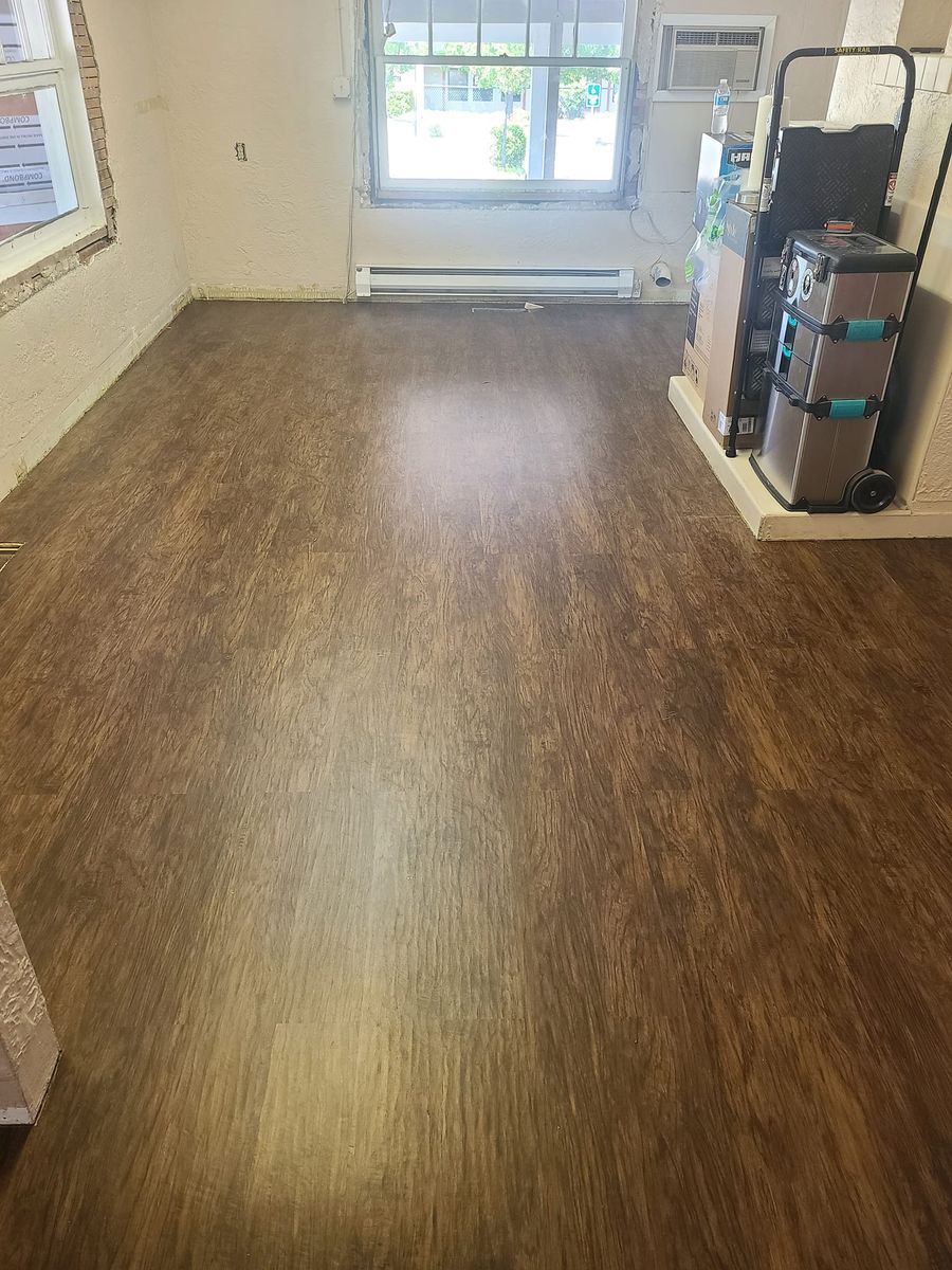 Flooring for Bricks and Sticks Construction LLC in McMinnville, OR