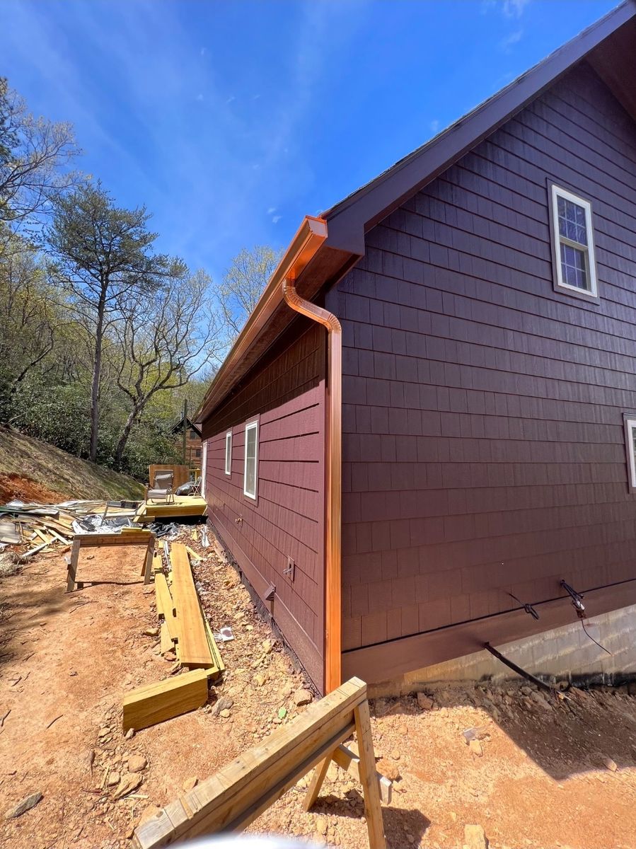 Seamless Gutters for Dotson Seamless Guttering in Mars Hill, NC