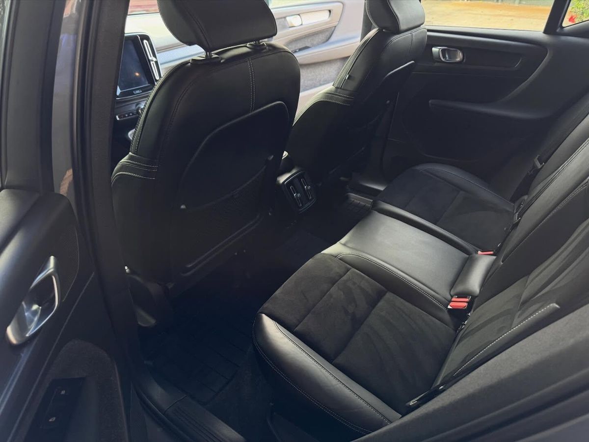 Basic Interior for EastSide AutoDetail LLC in Honolulu, HI