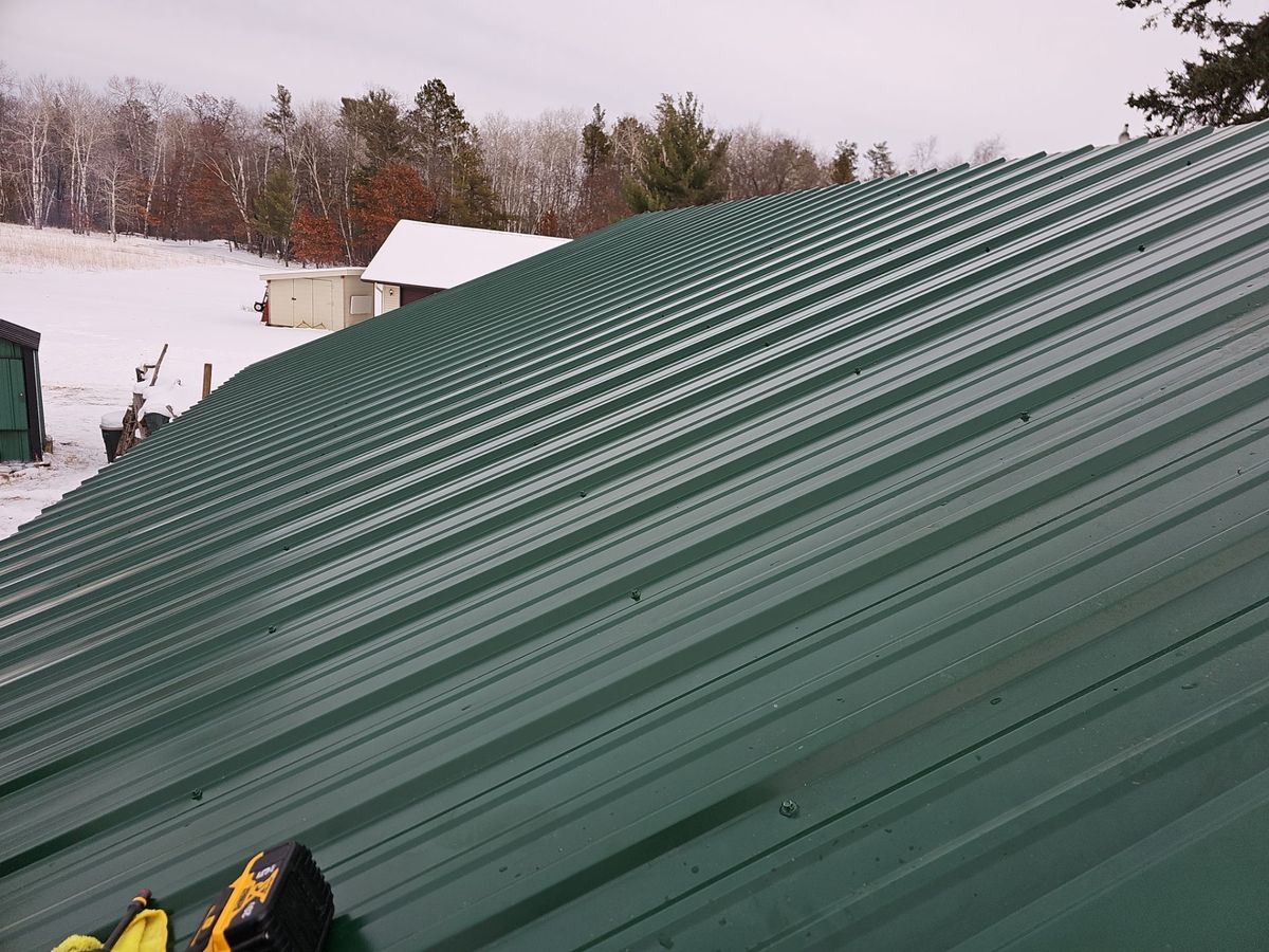 Metal Roofing Installation for Patriot Roofing Plus LLC in Pequot Lakes, MN