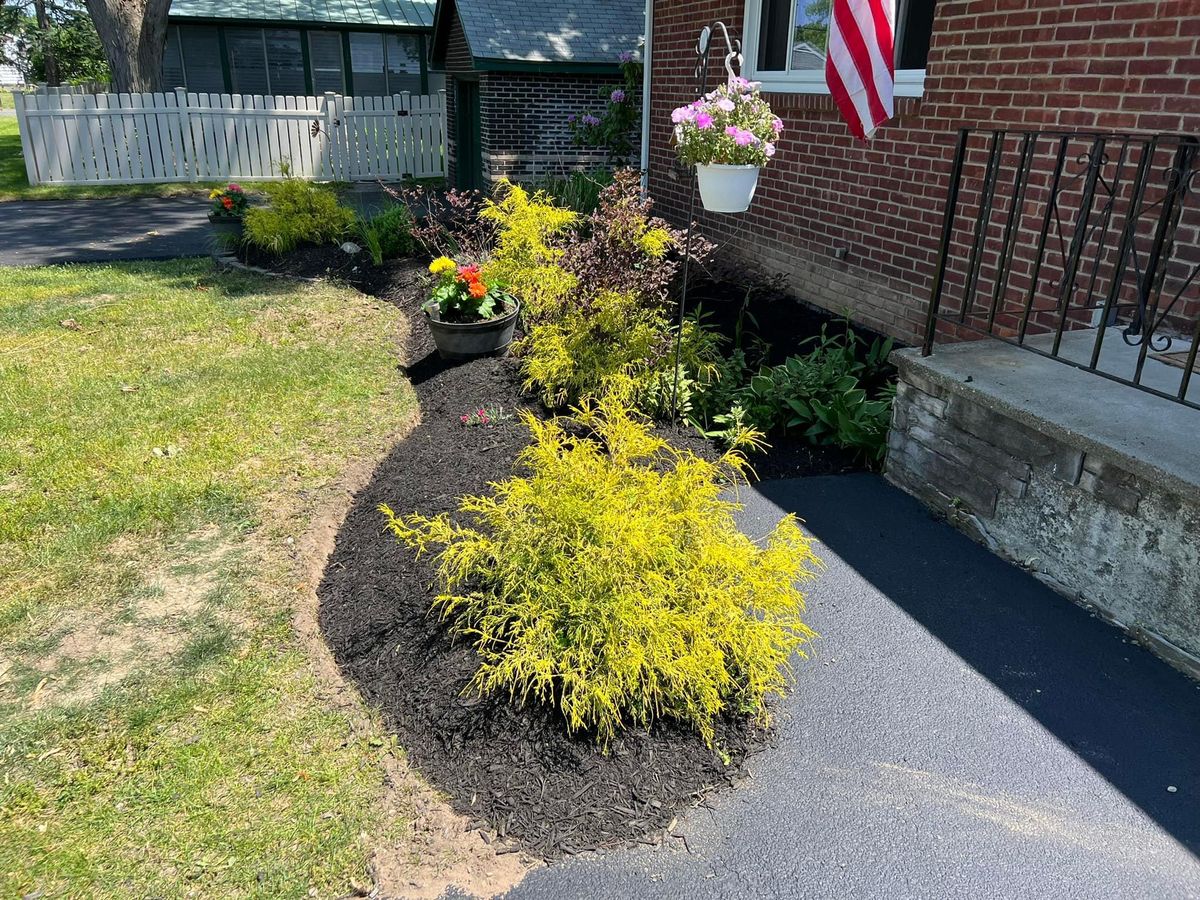 Mulch Installation for Bumblebee Lawn Care LLC in Albany, New York