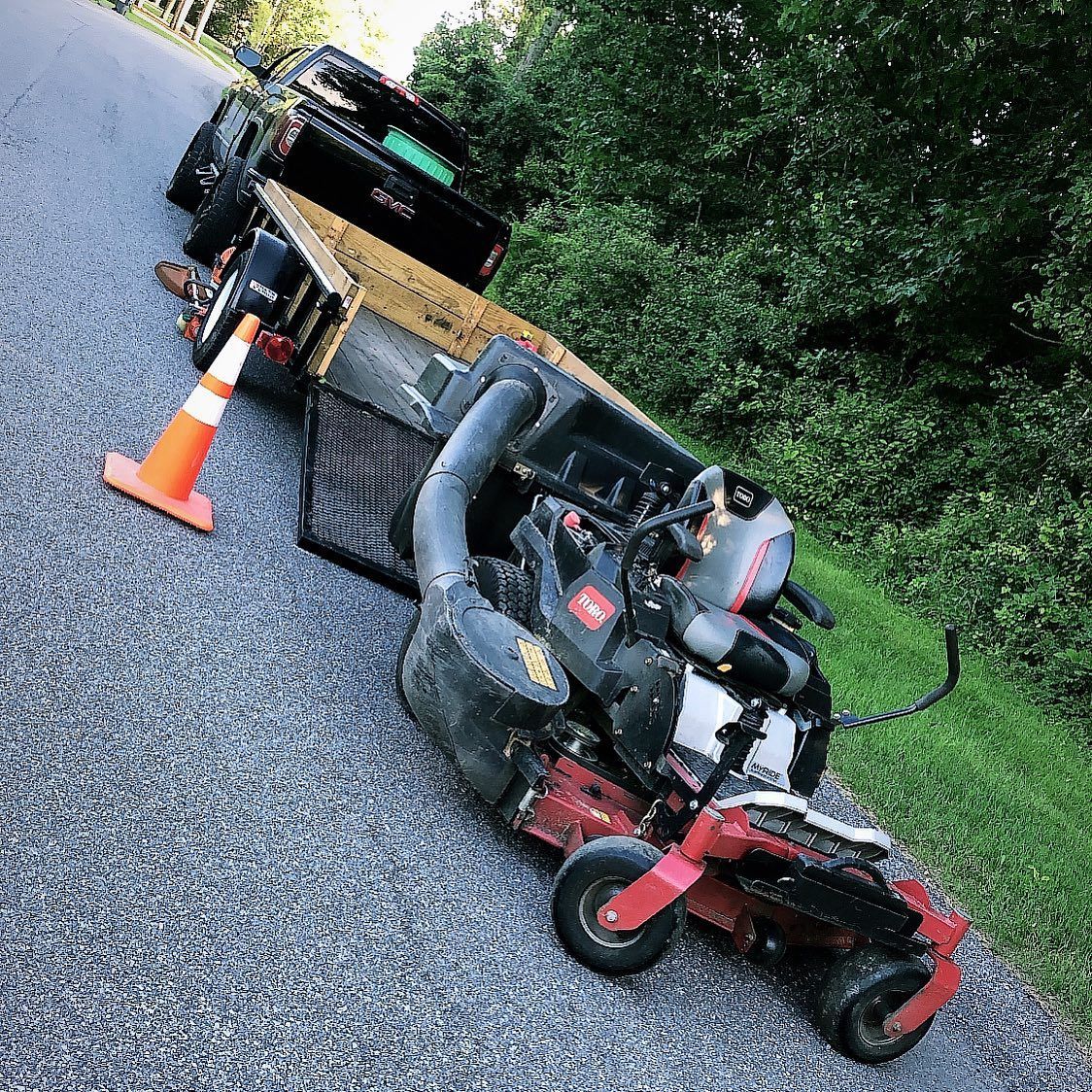 Skid Steer for 4 Brothers Landscaping LLC in Albany, NY