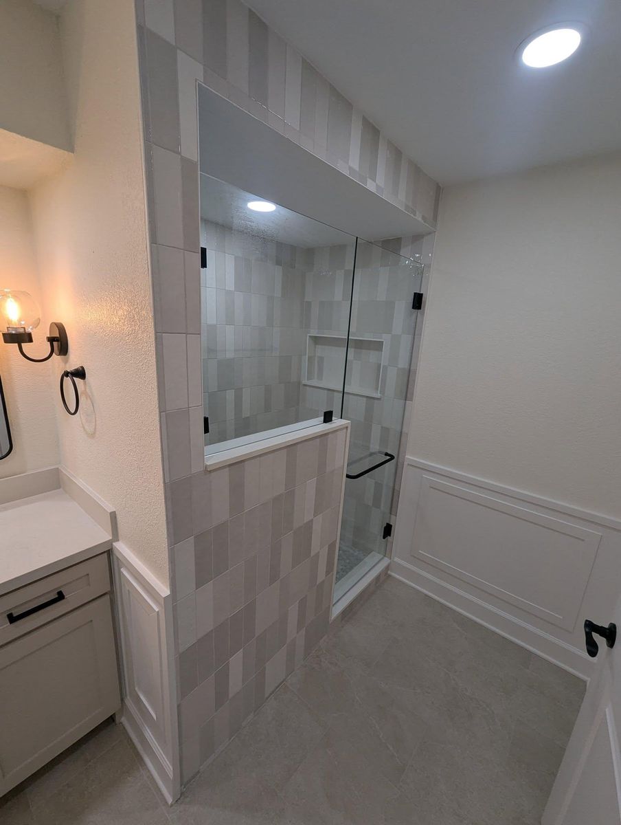Bathroom Renovation for TopNotch Painting Solutions LLC in McAllen, TX