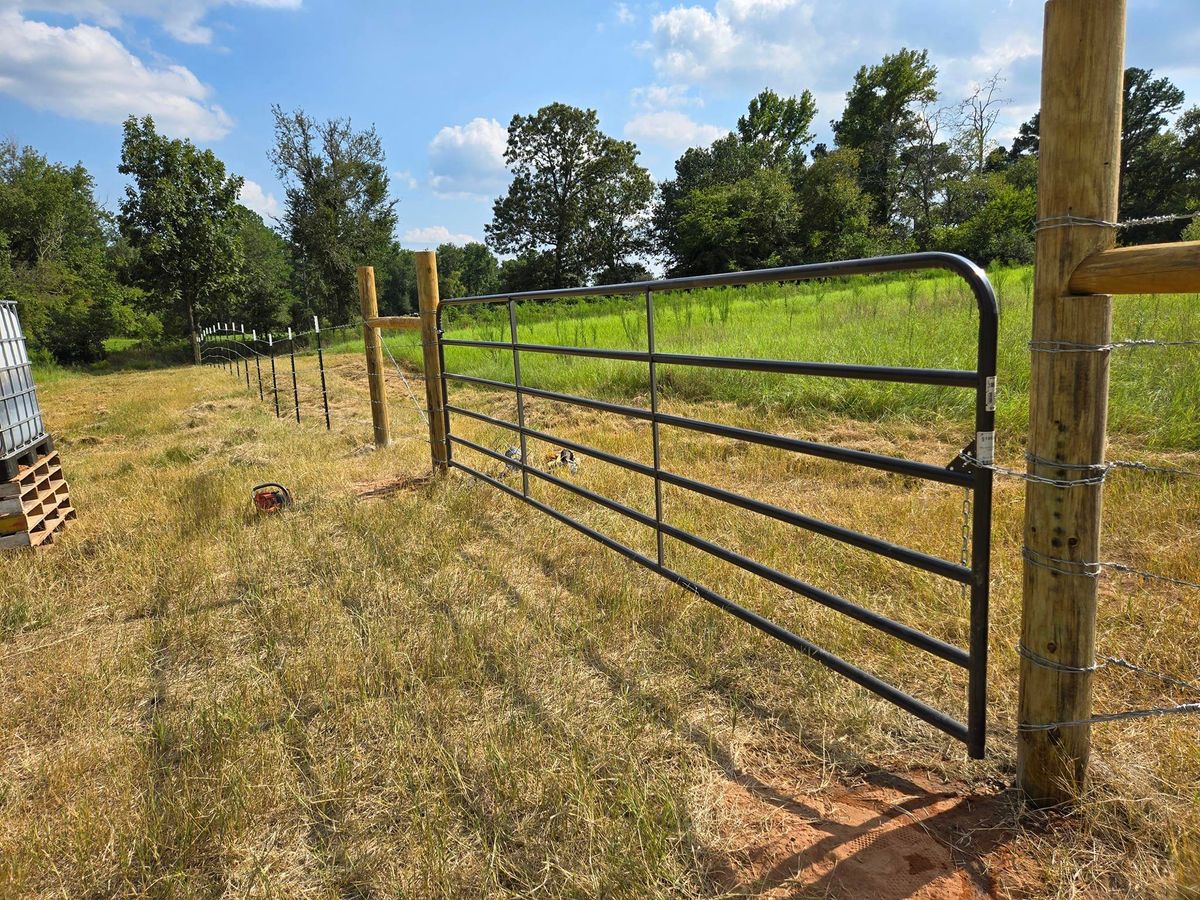 Agricultural Fencing for JR Fences in Lindale, TX