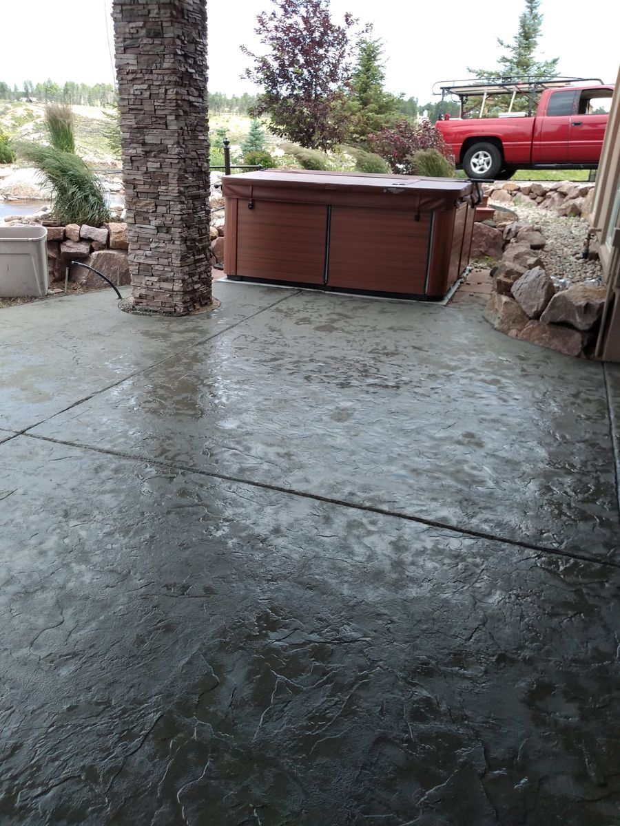 Hot Tub Slabs for J and Son Colorado Concrete LLC in Colorado Springs, CO