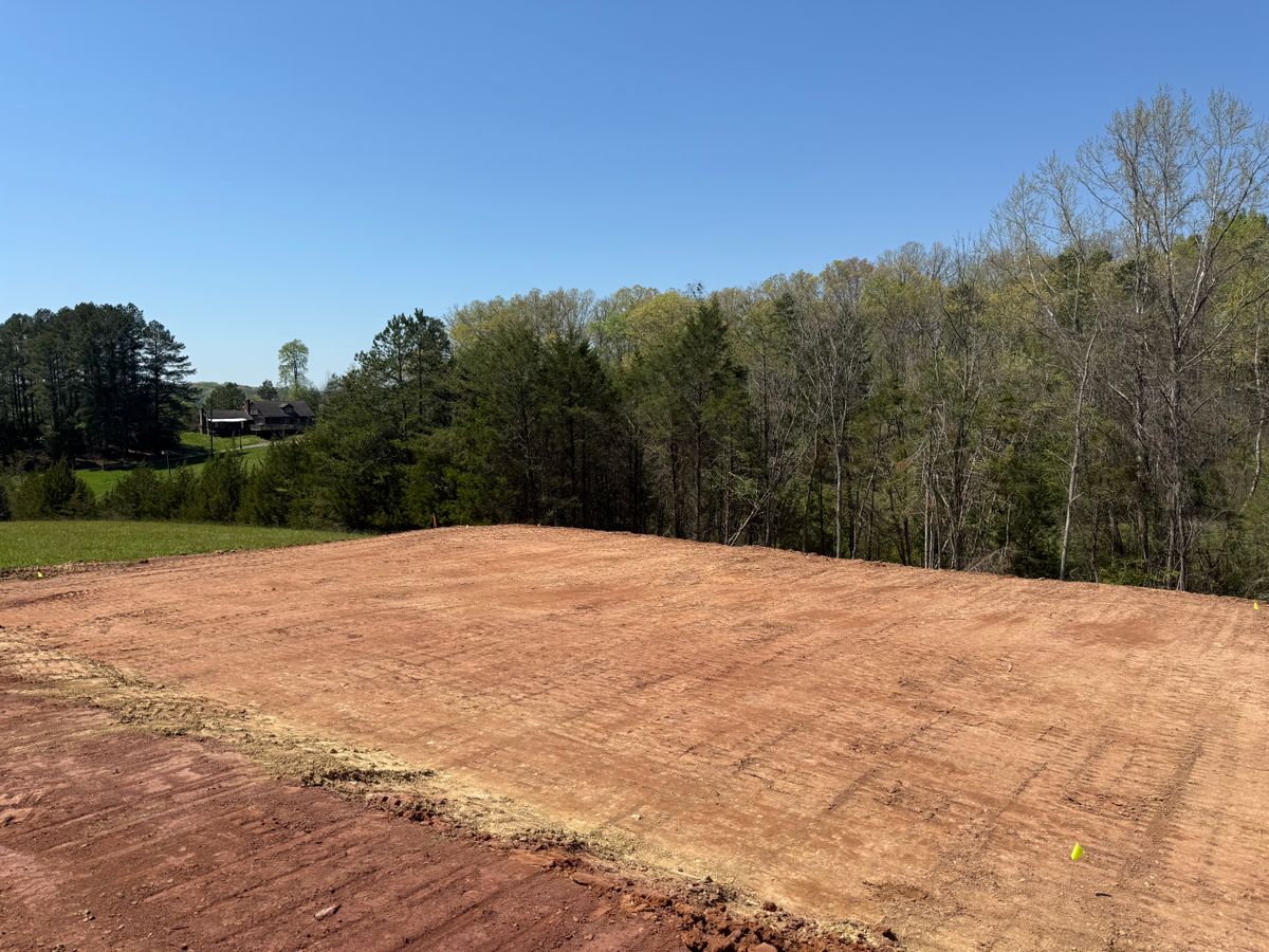 Building Site Grading and Prep for Dutch Mountain Excavating in Sevierville, TN
