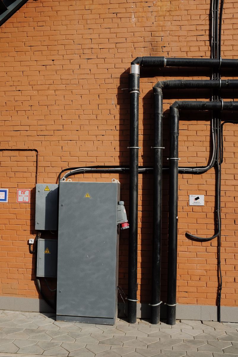 Commercial Electrical Services for R M Service Group LLC in Pineland, TX