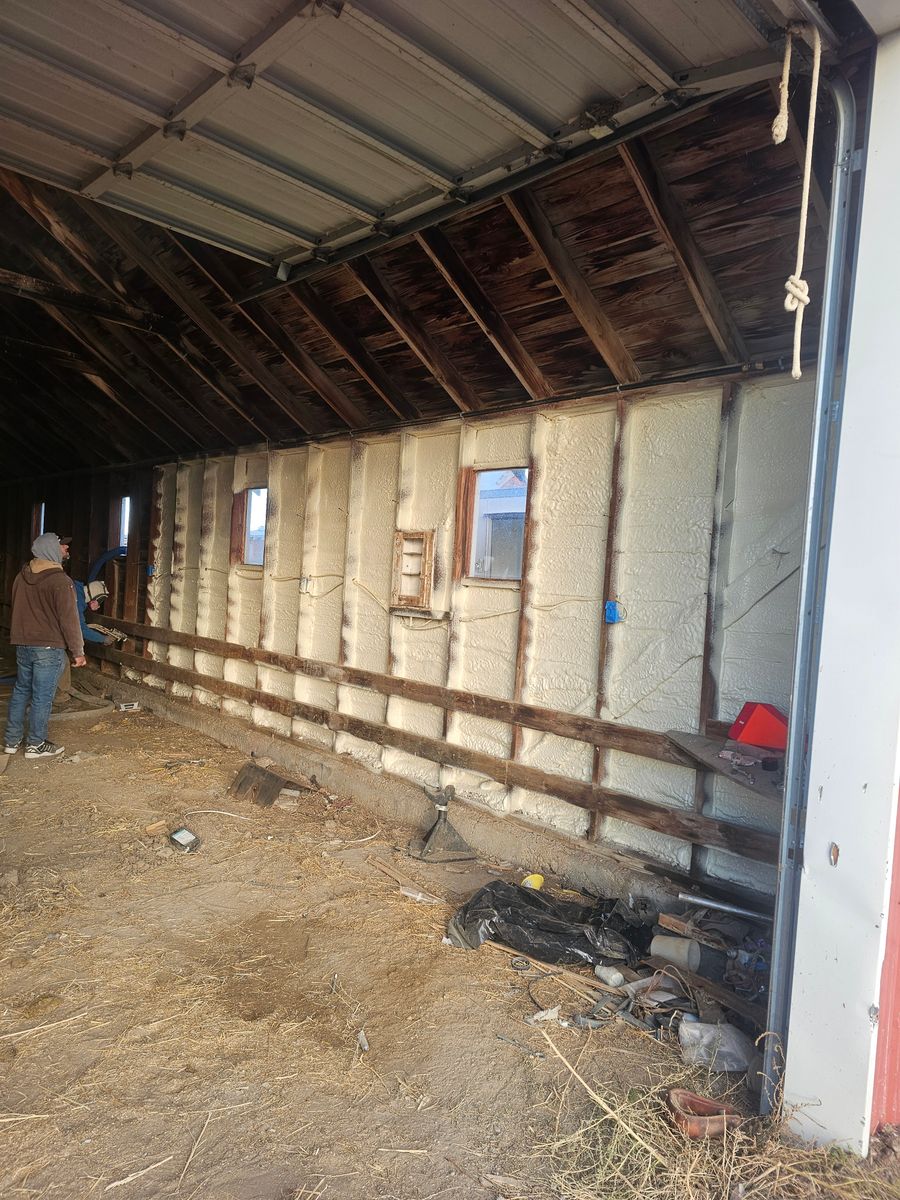 Pole Barn Construction for Blue Mountain Construction in Roundup, MT